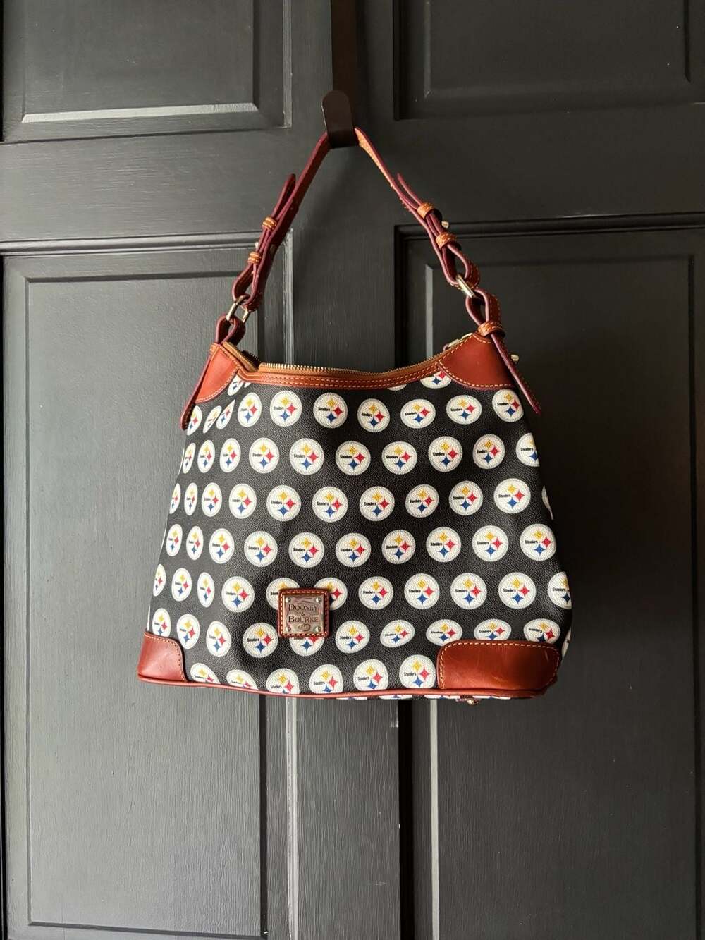 Donney & Bourke Pittsburgh Steelers Handbag in Very Good Condition - ,